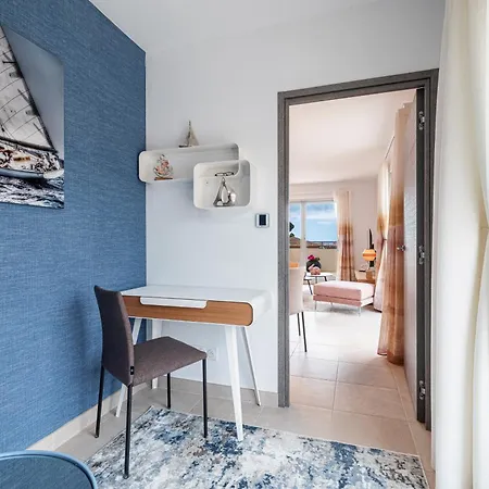 Le Penthouse De 220m2 - Jacuzzi - 3 Parkings - Climatisation - Terrasse * Menton